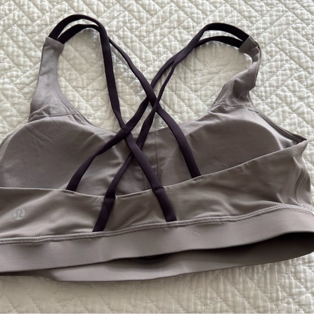 Lululemon Sports Bra NEW!